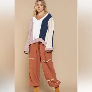 POL V-Neck Color Block Chunky Knitted Sweater Women’s‎ Size M thumbnail 5