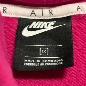 Nike Women's Fuchsia Hoodie thumbnail 3