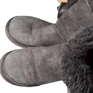 Ugg Daelynn Sheepskin Booties Womens Leather Bow Accent Shearling Winter Size 7 thumbnail 3
