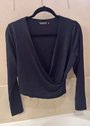 Abercrombie Black Top L thumbnail 1