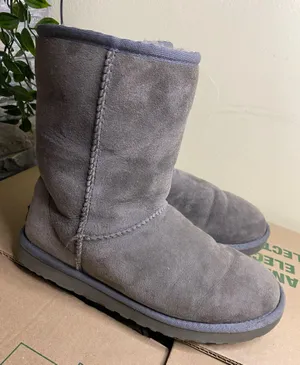UGG Women's  Suede Boots Size 8 thumbnail 1