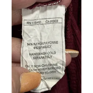 Empyre Burgundy Ribbed Lace Up‎ V Neck Long Sleeve Size Large Midi Dress thumbnail 4