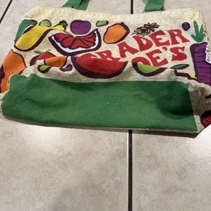 Trader Joe's Shopping Bag Fruit & Vegetable (100% cotton) Made In AOP/USA thumbnail 5
