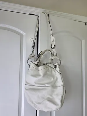 Oryany Womens Pebble Leather Handbag Shoulder Bag Purse White Silver Accents thumbnail 5