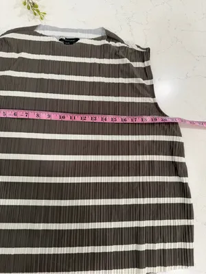 Sanctuary green and White Striped Pleated Crewneck Tank thumbnail 4