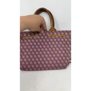 vintage dooney and bourke pink DB signature shoulder bag WEAR TO CORNERS , Y2K thumbnail 4