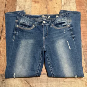 Seven7 Women's Medium Wash Denim Slim Straight Jeans Sz 10 Slight Distress thumbnail 2