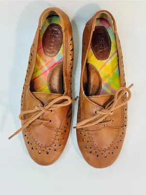 Born Women’s “Verna” Chestnut Brown Leather Perforated Loafer Flat Sz 6.5 thumbnail 2
