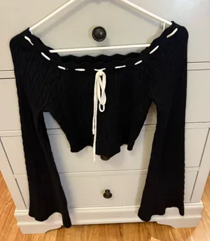Altar'd State Top Sweater Crop thumbnail 1