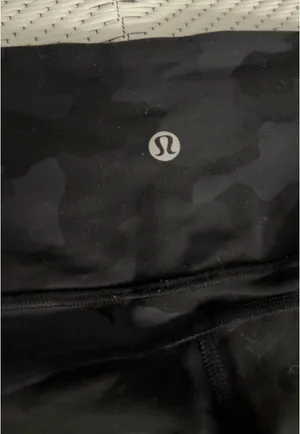 Lululemon Camo Align Leggings 25" thumbnail 5