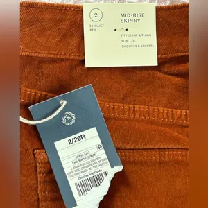 NWT Universal Thread Size 2 reg Burnt Orange rust Corduroy Mid Rise Skinny Pants thumbnail 7