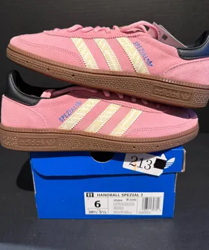 Adidas Handball Spezial Womens size 7W/6Y thumbnail 1