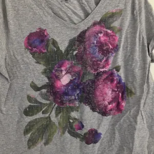 FINAL MARKDOWN Hanes decorative tee xxl thumbnail 2