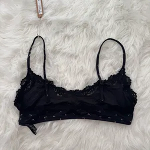 Skim Fits Everybody Lace Scoop Bralette Onyx Rosebud Size Medium thumbnail 5