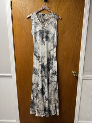 Komarov Lace-Up Back Charmeuse Sleeveless Maxi Dress Watercolor Floral Large thumbnail 16