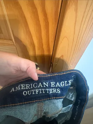 American Eagle Super Stretch Size 00 Dark Wash Denim Jean Shorts thumbnail 4