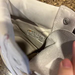 Timberland Off-White embossed Leather Boots womens Sz 9.5 thumbnail 5