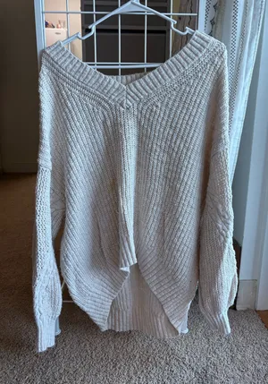 American Eagle Sweater thumbnail 1