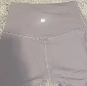 Lululemon Aligns thumbnail 3