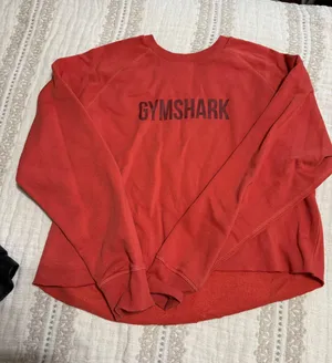 Gymshark Pullover thumbnail 1