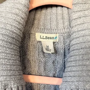 LL Bean Cable Knit‎ Cardigan Women's Medium Gray Shawl Collar thumbnail 3
