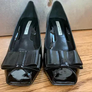 Via Spiga Black Bow Peep Toe Kitten Heels Size 5.5 thumbnail 1