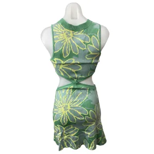 Mable Green Floral Knit Sleeveless Crew neck Cut Out Mini Bodycon Tank Dress M thumbnail 2