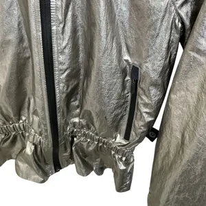 Lululemon X Barrys‎ Women's Titanium Foil Stronger As One Hooded Jacket Size 0 thumbnail 10