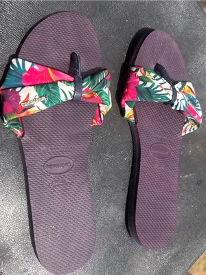 Havaianas Purple Footbed Tropical Fabric Strap Sandals 7 W thumbnail 1