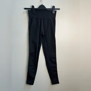 Gymshark‎ Flex High Waisted Leggings and Sports Bra Set Black Grey Womens Small thumbnail 2