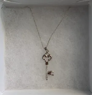 Sterling Silver 925 Heart Key Necklace thumbnail 1