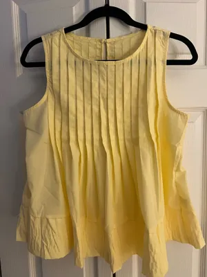 Amazon sleeveless top thumbnail 1