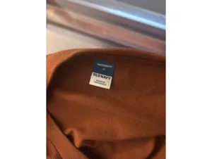 Old Navy Maternity Horse Chesty Eyelet Flutter Sleeve Knit Round Neck Tee Sz M thumbnail 6