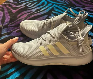 Adidas Shoes thumbnail 1