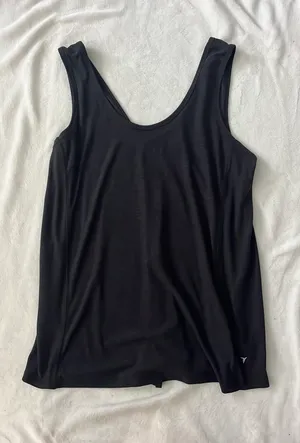 Old Navy Active Tank thumbnail 1