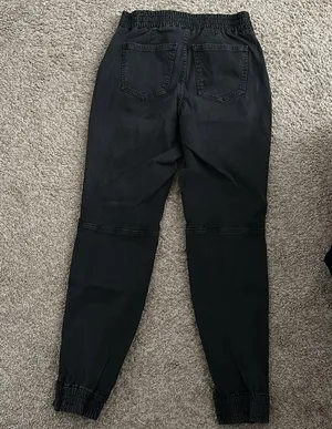 Spanx Pants Women’s Charcoal Gray Jogger With Pockets - Size Medium. thumbnail 4