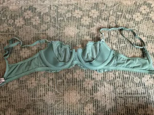 Victoria's Secret Bra thumbnail 3