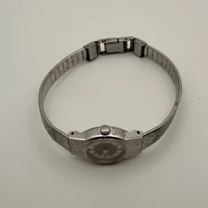Vintage Bulova Ladies' Quartz Watch - 1984 Classic Working New Battery thumbnail 3