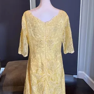 Women’s Yellow Lace Full Length Dress Mother of the Bride Small Train Zip Size L thumbnail 6