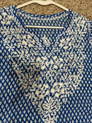 Mul cotton Blue and White Embroidered V-Neck Tunic Top kurti top thumbnail 5