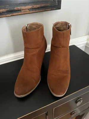 Shoe Dazzle Tan Suede Ankle Booties with Side Zipper thumbnail 2