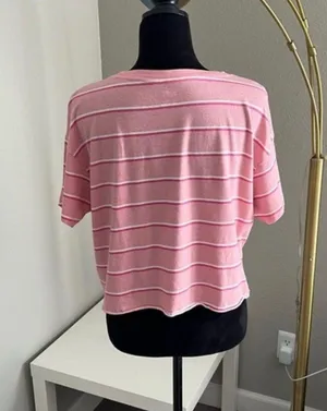 PINK Victorias Secret Womens Short Sleeve Round Neck Crop Top Pink Size Medium thumbnail 2