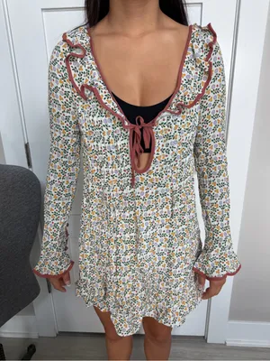Women’s Free People White Floral Ruffle Dress w/Rust Trim Size S Trumpet sleeves thumbnail 2
