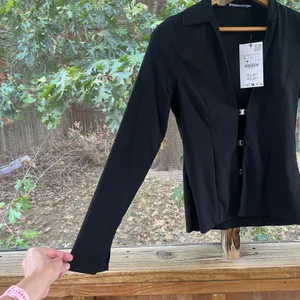 Zara Women's Black Clasp Front Long Sleeve Jacket Size S. NEW! thumbnail 3
