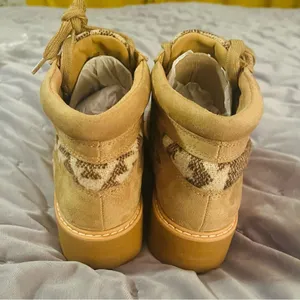ZODIAC Siona Faux Suede Platform Booties Southwestern Print Elmwood Tan 7.5 NEW thumbnail 5