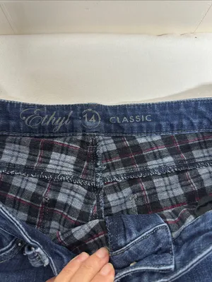 Women's Straight Leg Distressed Jeans in Dark Blue thumbnail 2