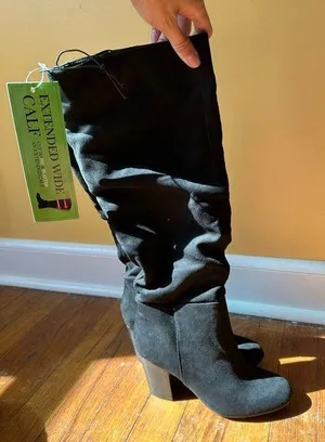 Seychelles boots velvet over ankle length new with tag thumbnail 1