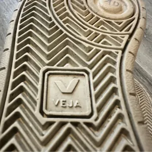 VEJA URCA CWL SNEAKERS WOMEN'S SHOES NAUTICO/ BUTTER SIZE 7 Skater thumbnail 7