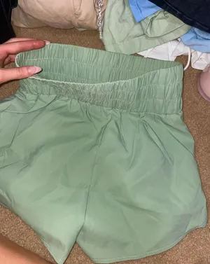 Shorts Green thumbnail 2