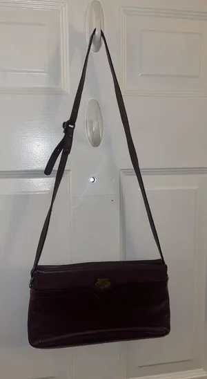 Leather Crossbody Shoulder Bag in Dark Brown thumbnail 1